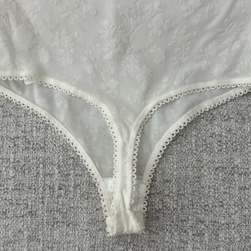 Free People Imtimately white thong bodysuit - Picture 7 of 9